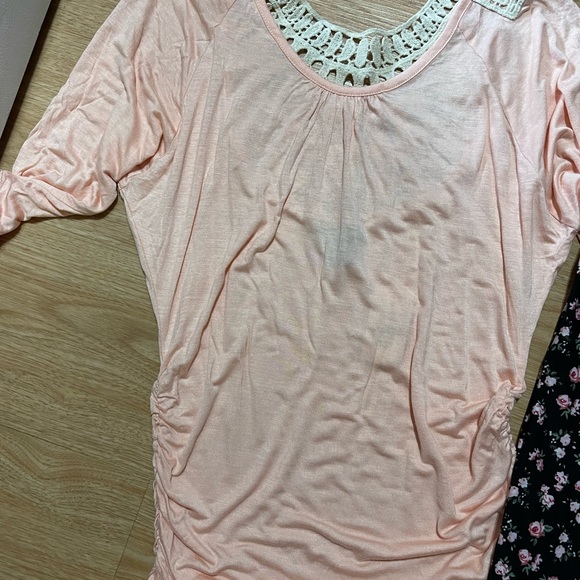 Blouse & stretchy Legend pants - Picture 2 of 8